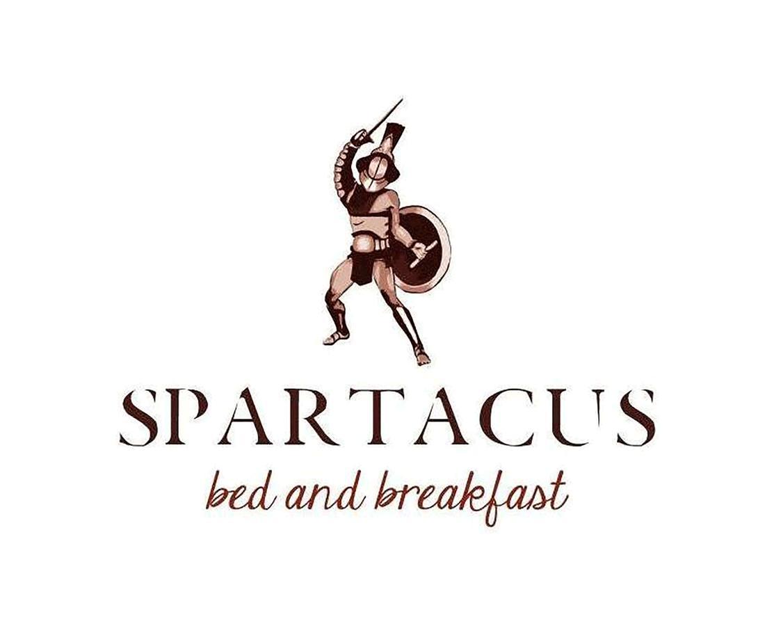 سانتا ماريا كابوا فيتيري Spartacus المظهر الخارجي الصورة